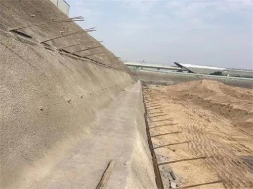 隆回河道边坡加固